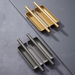 Cabinet handle