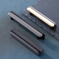 Cabinet handle