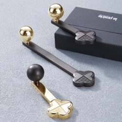 Cabinet handle