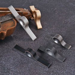 Cabinet handle