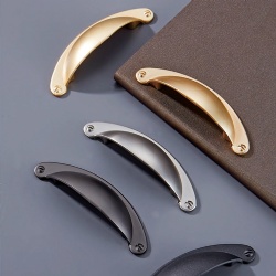 Cabinet handle