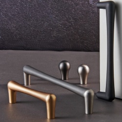 Cabinet handle