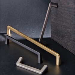 Cabinet handle